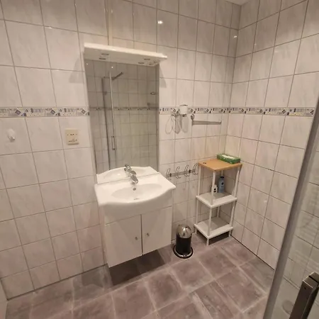 Happy House -Lovely Holiday Home Near The Beach *